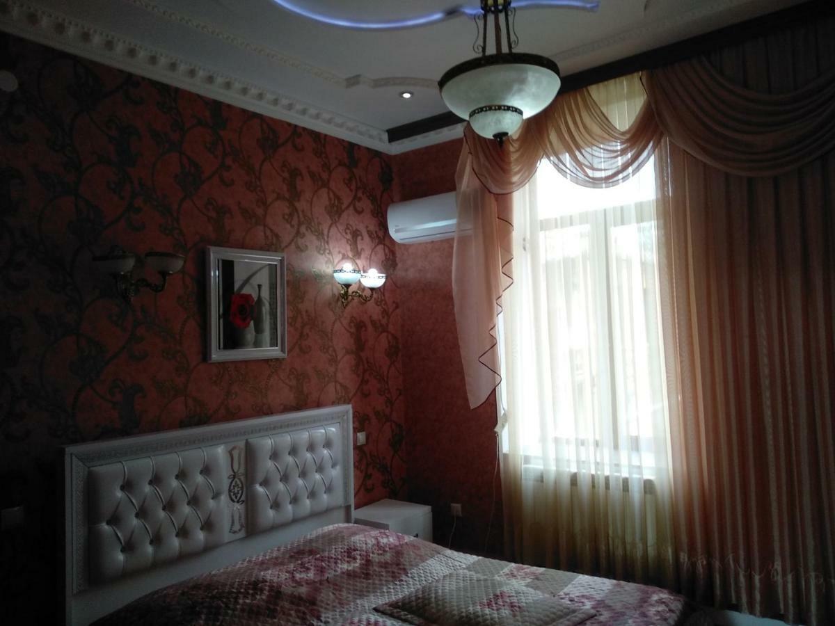 Edemi Hotel 库塔伊西 外观 照片